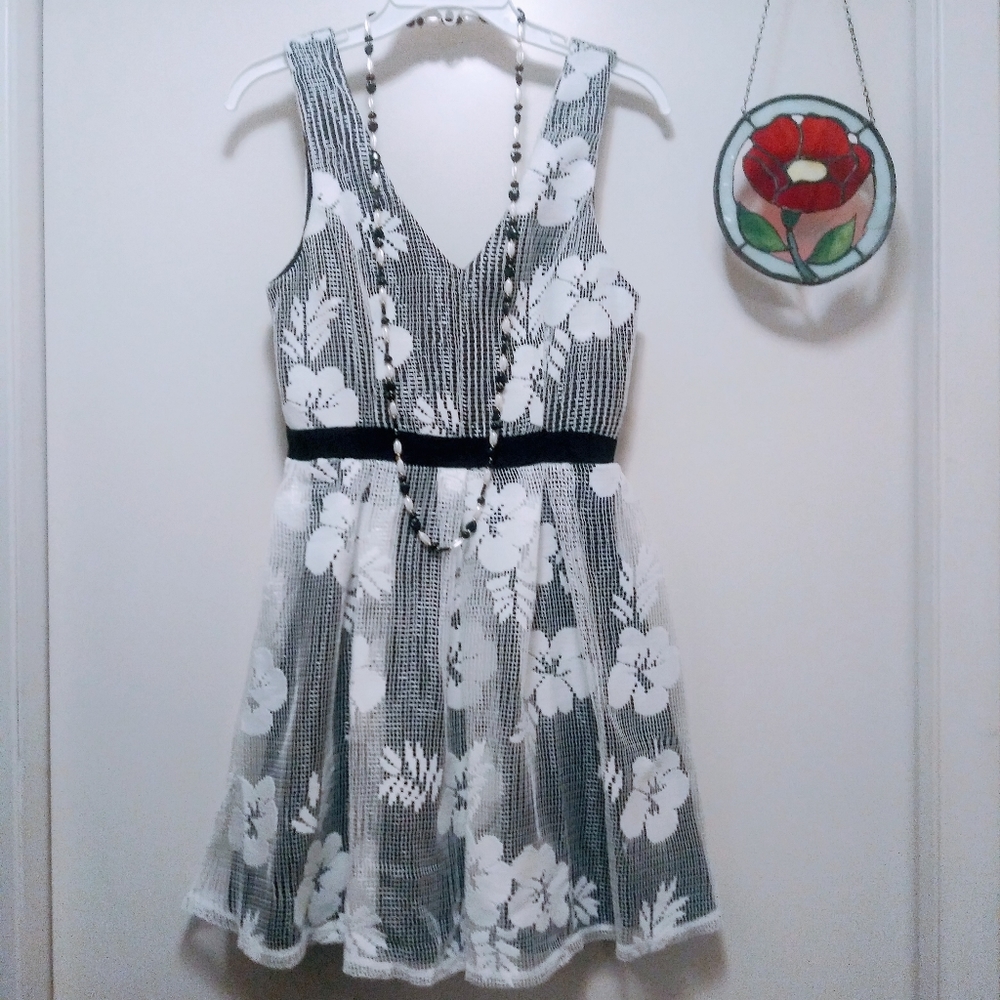 Finn & Clover Dress Size M
